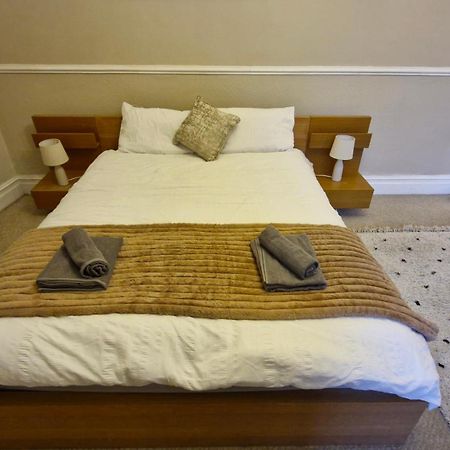 Charming Flat In Wimbledon Appartement Londen Buitenkant foto