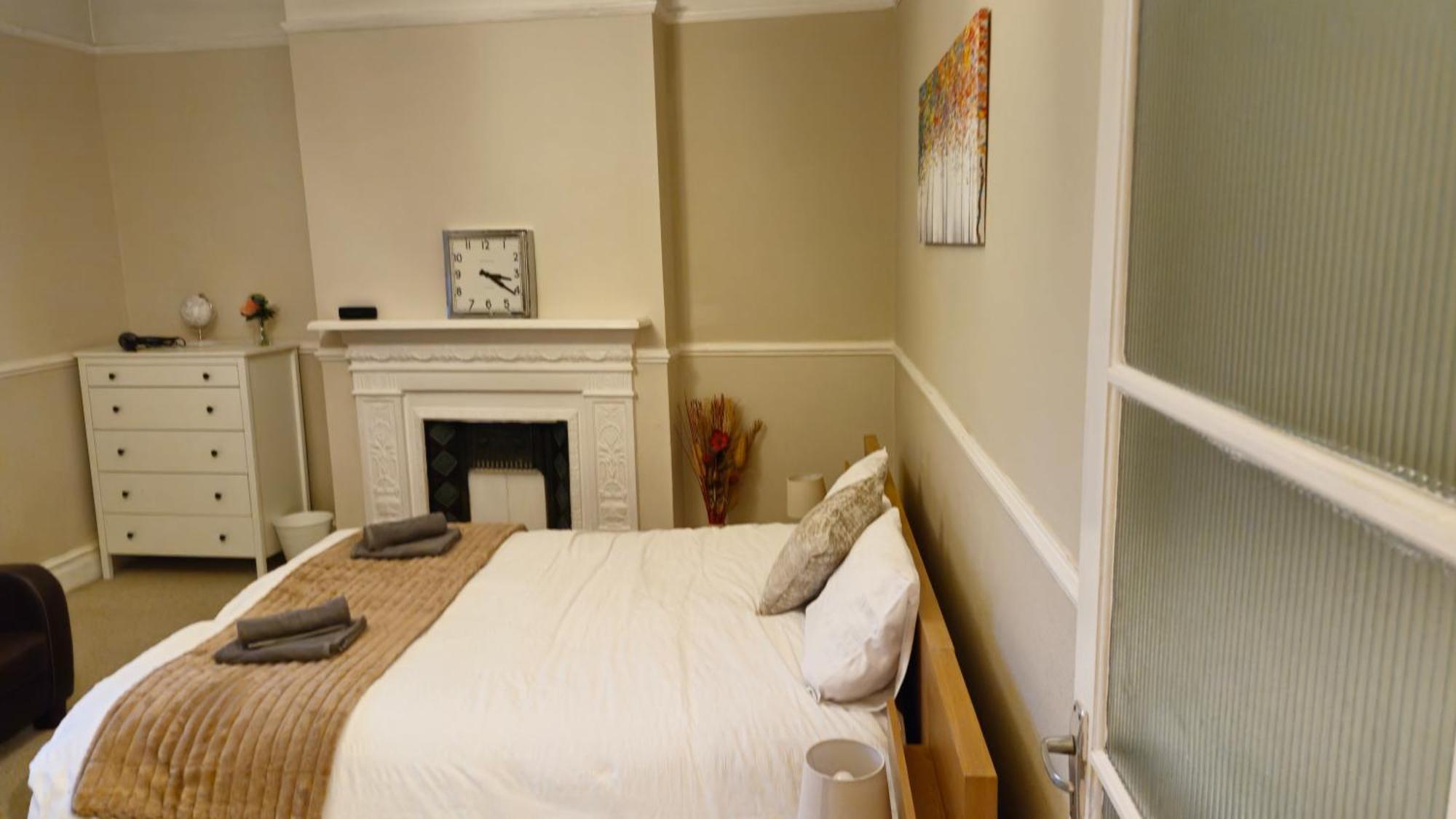 Charming Flat In Wimbledon Appartement Londen Buitenkant foto