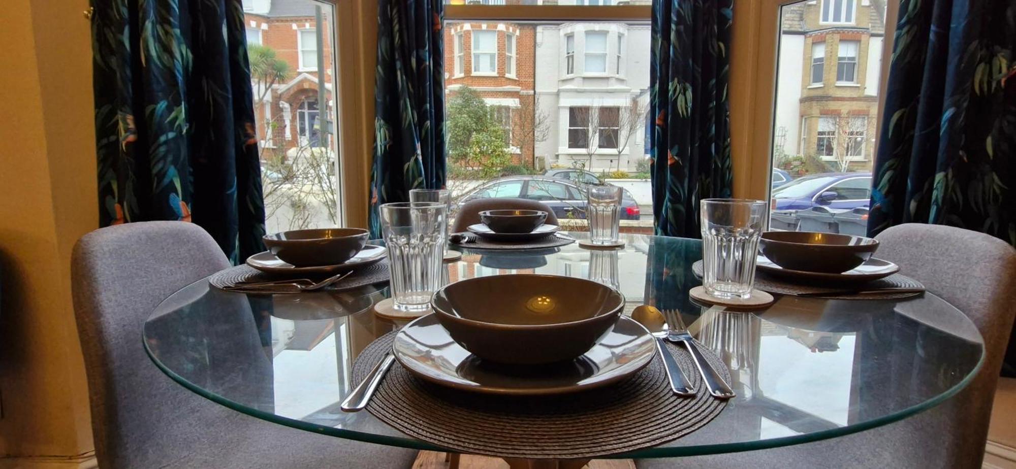 Charming Flat In Wimbledon Appartement Londen Buitenkant foto